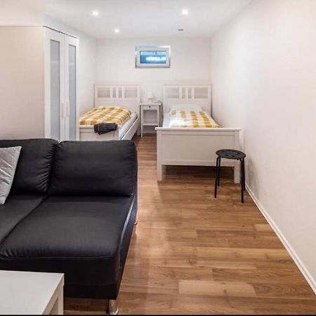 Cityloft Kassel 1 - Zentrale Unterkunft Fuer Gruppen Bis 7 Personen - Parkplatz - Netflix Extérieur photo